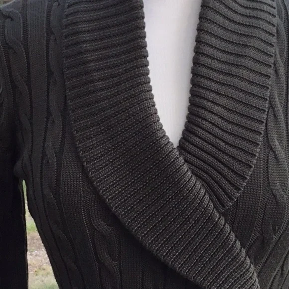 Dark Green Sweater Dress - Picture 3 of 3